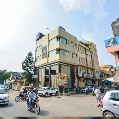 Hotel Opulence Pathankot Exterior photo
